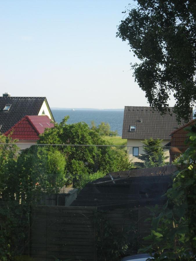 Uns Gartenhus Mit Blick Auf Das Meer Thiessow Esterno foto